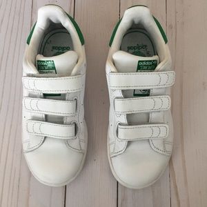 Stan Smith Adidas Boys Velcro shoes